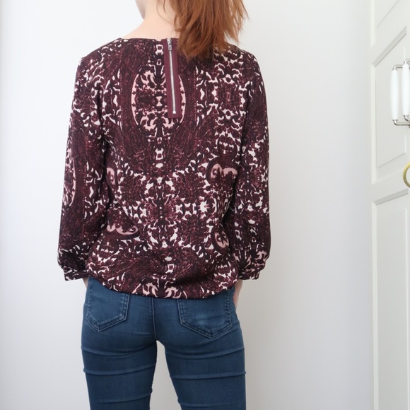 Flowy Blouse - Picture 3 of 3